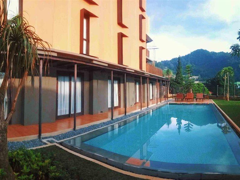 فندق Grand Metro Puncak تسيبوداس المظهر الخارجي الصورة